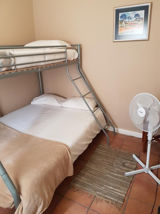 Oasis Shanti Backpackers Oudtshoorn Zewnętrze zdjęcie