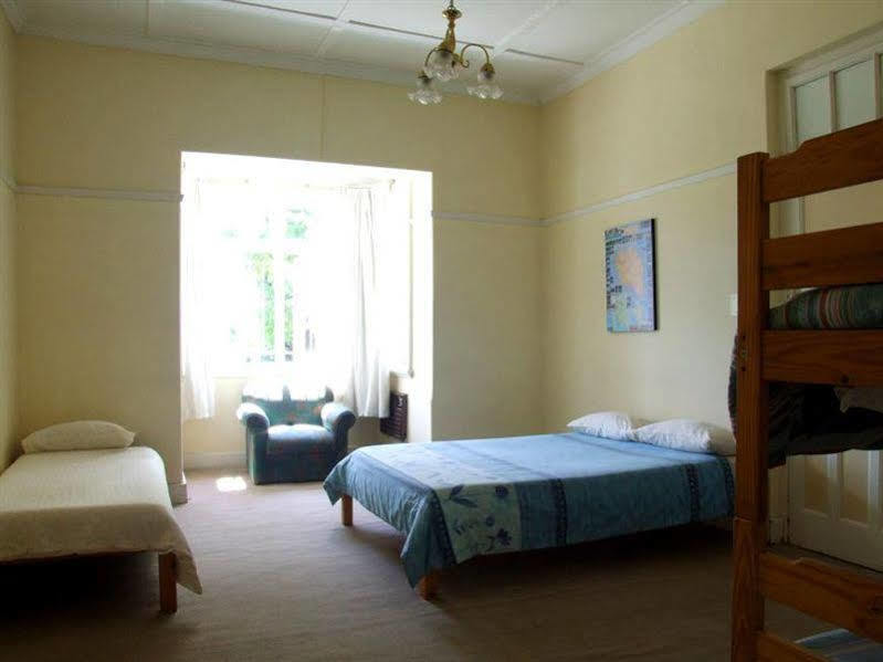 Oasis Shanti Backpackers Oudtshoorn Zewnętrze zdjęcie